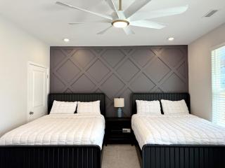 The Villas Xanadu Brand New near RDU Airport with Heated Indoor Pool Gym - 7