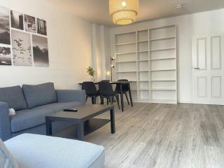 Central and Spacious Apartment for 4 - Hamburgo - 8