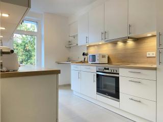 Central and Spacious Apartment for 4 - Hamburgo - 6