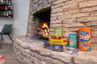 Heated Pool Game Room Firepit Domain Q2 Stadium - Austin - 2
