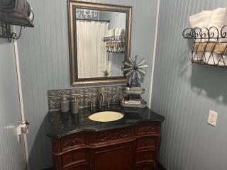 Cozy Lakehouse - Mineola - 4