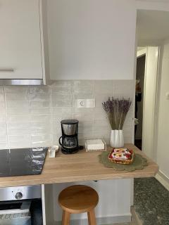 Nadia's apartment , Athens - Atene - 6