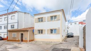 Family-Friendly Home with AC & Patio by LovelyStay - Portimão - 4