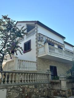Apartments and Room Villa Makaj - Basina - 9