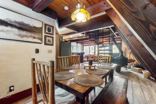 Hyak Duplex Cabin - 2