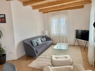 Señorial Panorámico by Exclusive Burgos Apartments - Burgos - 3