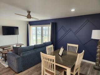 Coastal Cove-Pet Friendly Unit, Next to Water Park - 8