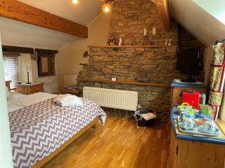 Armidale Cottages B&B - Workington - 5