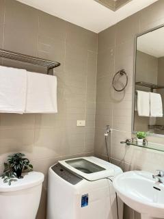 Makati Room 381 1 br deluxe SMJazz T2 residence New - Manila - 4