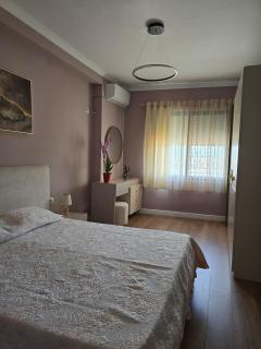 Beach Vibes, Home Comfort! - Durrës - 5