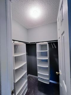 Spacious Family Retreat - Brampton - 3