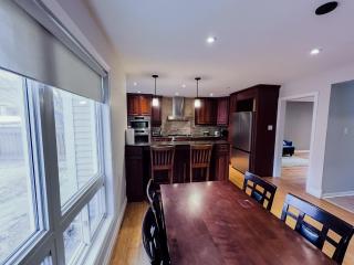 Spacious Family Retreat - Brampton - 1