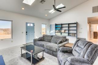Stargazers Delight Mtn-View Pearce Home with Deck! - Pearce - 7