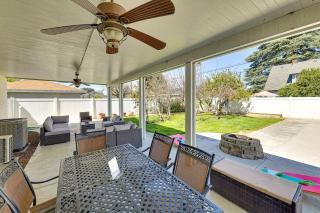 4 Mi to Dtwn Riverside Gem with Pool and Game Room - 9