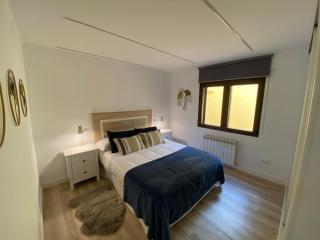 Apartamento Turístico HUGO DE PILAR - Àvila - 0
