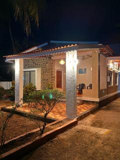 Annapurna Beach House - Adi - 3