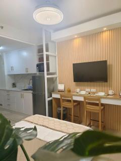 Cozy Simple Room by Metro Staycation - Manila - 9