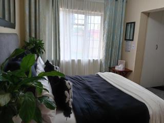 Olivia Pines Guesthouse - Krugersdorp - 1