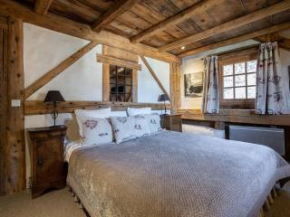 Chalet 6 chambres avec jacuzzi et sauna, proche télécabine et navette gratuite, Méribel Raffort - FR-1-566-8 - Les Allues - 1