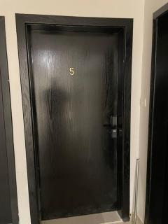 شقة فاخرة غرفتين نوم بمدخل خاص دخول ذاتي - 8