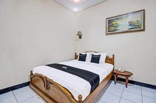 Collection O 92242 Hotel Tanjung Emas - Purwokerto - 0