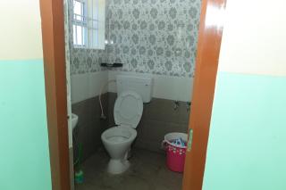 Rathna Inn - - 1