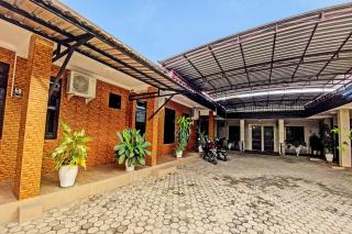 OYO 92244 Mariko's House - Kupang - 5