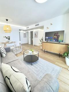 Casa Levante Calpe - Modern Beachfront Apartment with Sea View - Calpe - 4