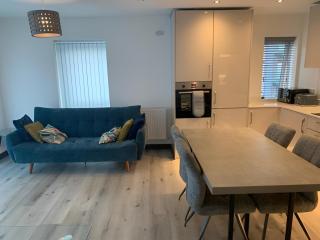 Raphvin Apex Abode - Harlow - 8