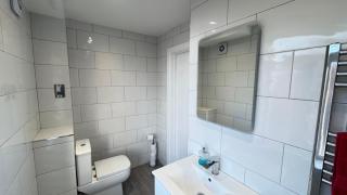 Flat 2 - 24 Cliff Road - Cromer - 3