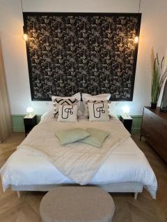 Appartement élégant et chic refait à neuf - 9