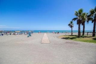 Fabuloso apartamento a 50m de playa centrico - 8