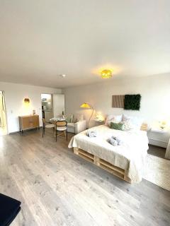 W&D Living-Tête de Fleur-Balkon über Schloßarkaden - Braunschweig - 1
