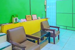 SPOT ON 92236 Kediri Family Homestay - Medan - 1