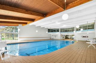 Eastlake Suites Hotel & Conference Center By OYO Urbana - Champaign - 9
