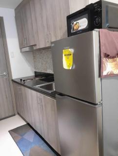 Fully Furnished 1 Bedroom Condo - Fame Residences, Tower 2 - Manila - 2