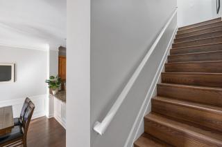 King and Queen Beds with a Gourmet Kitchen - Charlotte - 3