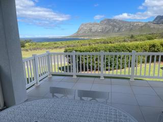 Views galore in Kleinmond - Kleinmond - 0