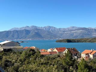Apartment Dreams 3BR - Tivat - 0