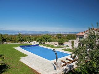 Upscale Villa on an Exclusive Island - Strilčići - 8