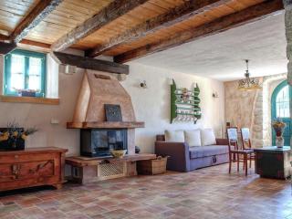 Upscale Villa on an Exclusive Island - Strilčići - 4