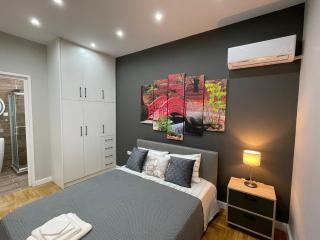 AthensHomes 4th Fl Privacy n Comfort 3Br-3Ba - 8