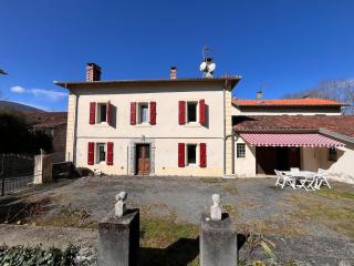 Spacious family home with river access - Izaourt - 3