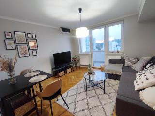 City Center Belvedere Apartment - 9