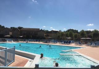 Charmant T2 PISCINE chambre lit double dans résidence du Lac - Monflanquin - 9