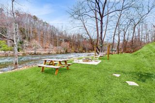 Tuckaway Retreat - Sylva - 7