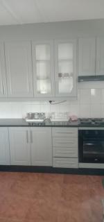 Family Home in Burnside - 4