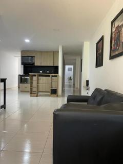 En el corazón de la ciudad Apartamento acogedor y familiar - 5