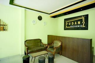 Hotel O Parapat Near Dermaga Ajibata Formerly Pudan Residence 2 - Parapat - 1