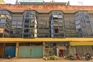 Hotel O Penginapan ReniNearMall Nagoya Hill - 0